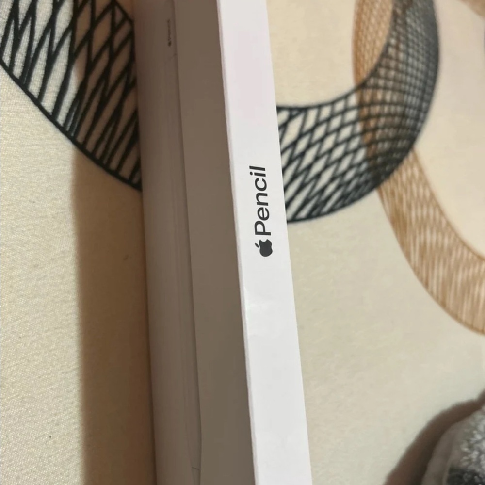 Apple Pencil USB-C - Picture 3 of 3